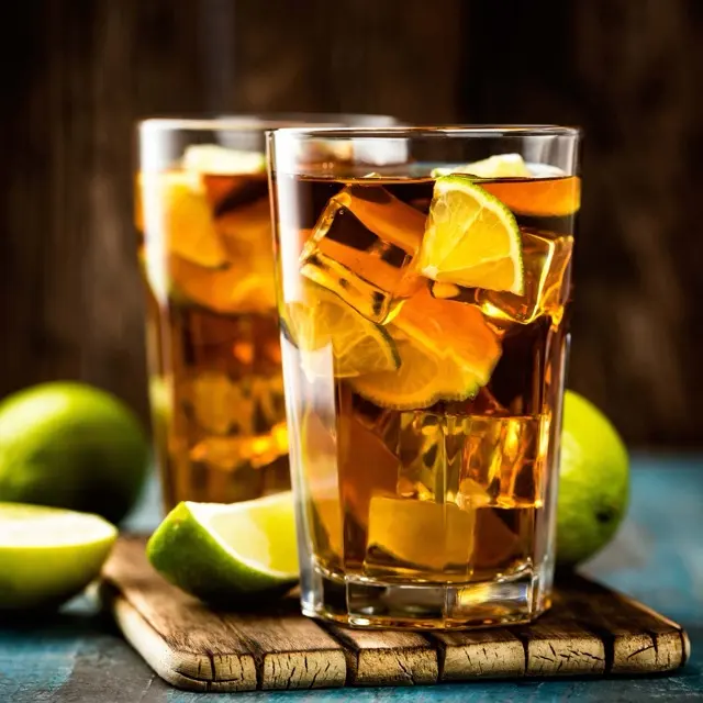 Long Island Ice Tea in a tall glass with lemon